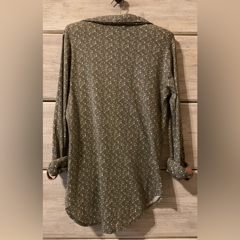 Velvet Button Up - Picture 2 of 3
